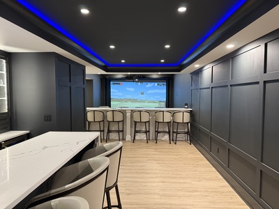 Golf Club Lounge