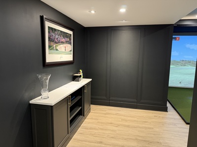 Golf Club Lounge