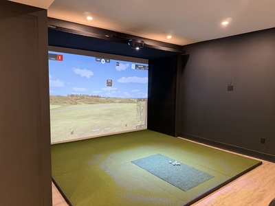 Golf Club Lounge