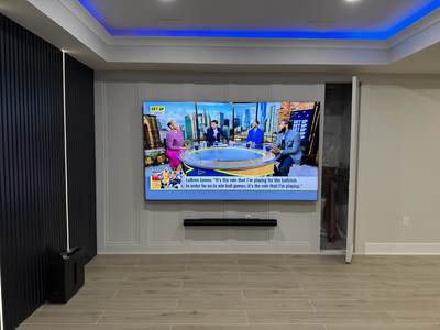 Veined Ivory Retreat