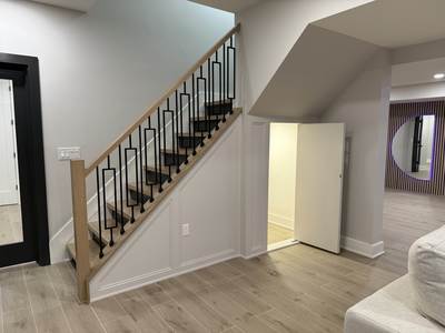 Veined Ivory Retreat