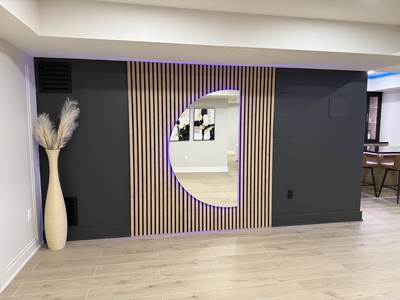 Veined Ivory Retreat